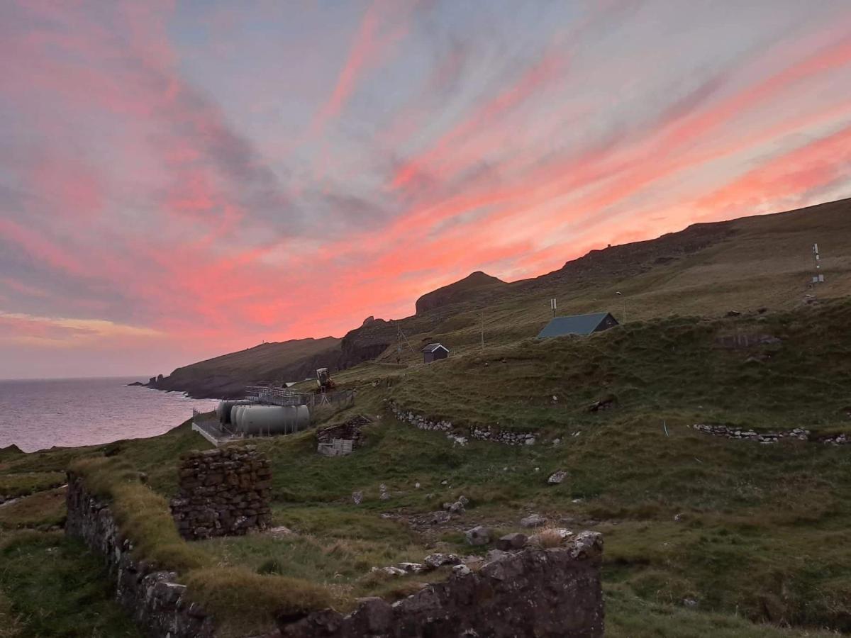 Sørvágur The Old House Close To The Ferry To Mykines المظهر الخارجي الصورة